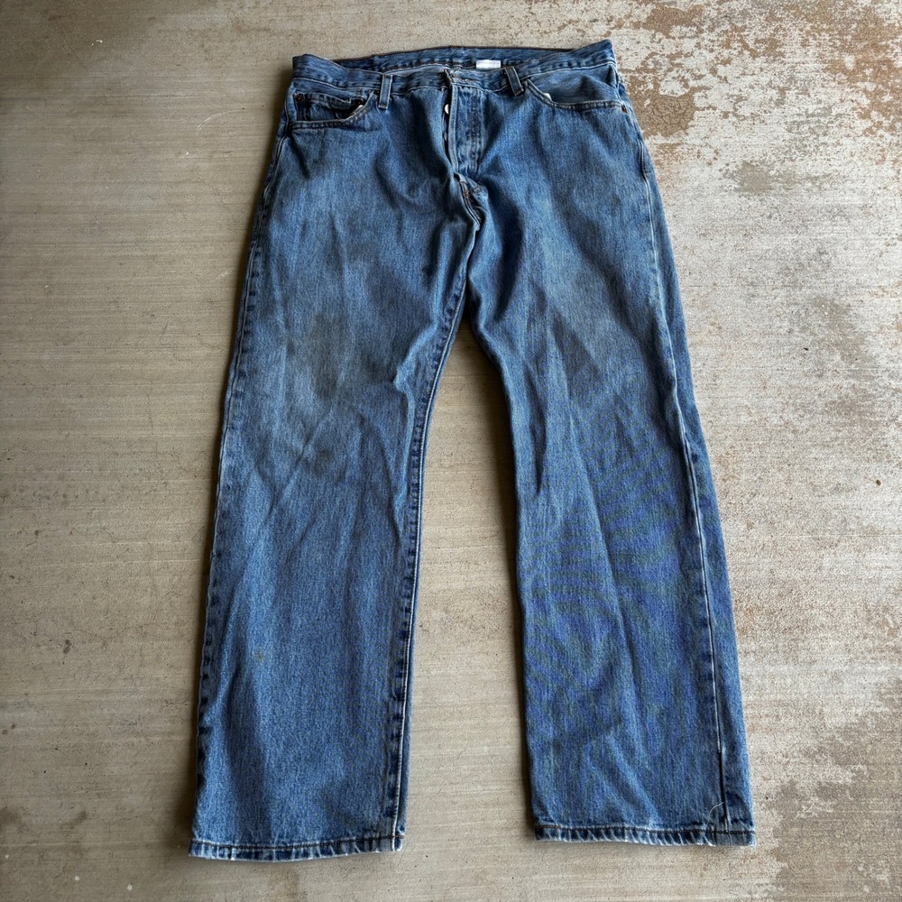 Levi 501 Original Fit Jeans Mens 36x30 Medium Wash Blue Straight Leg Button Fly